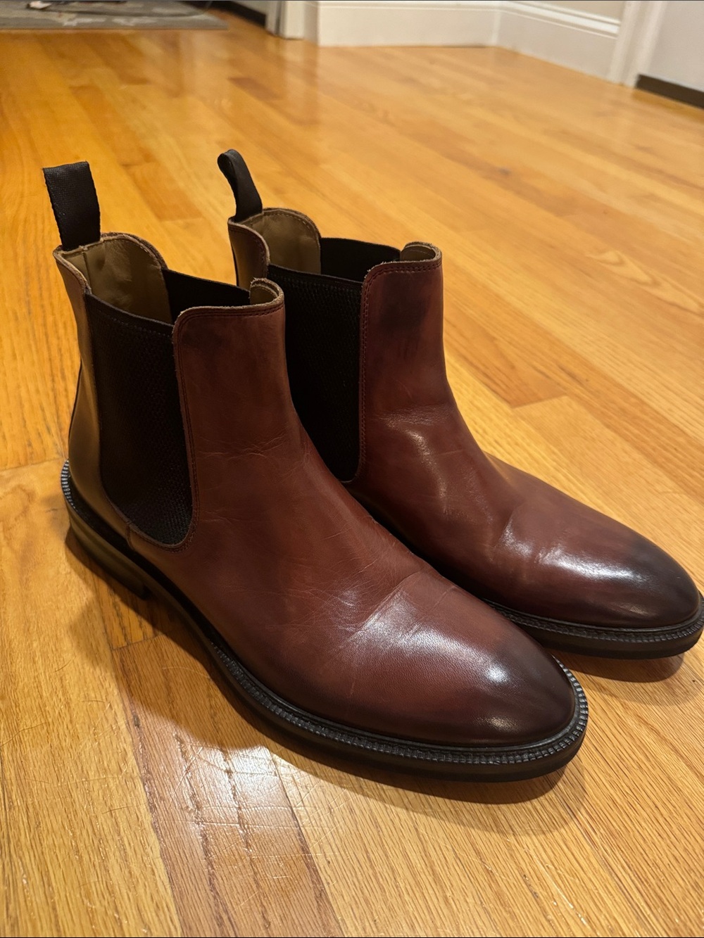Barneys New York Men’s Brown Chelsea Boots Italian Leather Size 11 HARD TO FIND